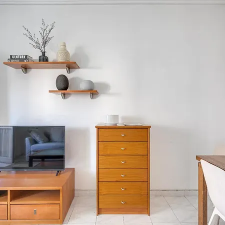 Hopstays - Saudade Apartment *